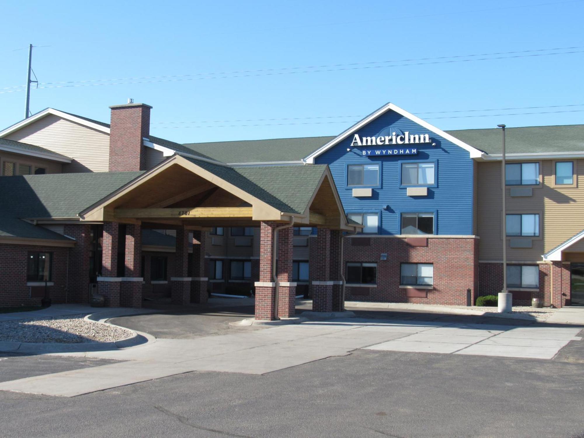 Americinn By Wyndham Lincoln South Eksteriør billede
