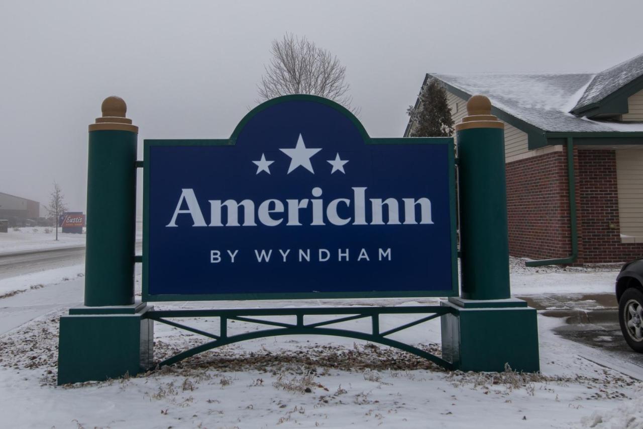 Americinn By Wyndham Lincoln South Eksteriør billede
